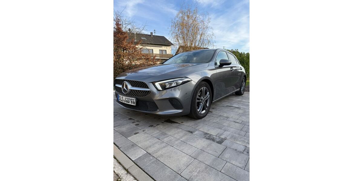 Mercedes-Benz A 180 71.970 km 19.490 &euro; Lebach 66822
