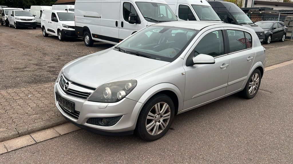 Opel Astra 276.859 km 1.450 &euro; Schwalbach Hülzweiler 66773