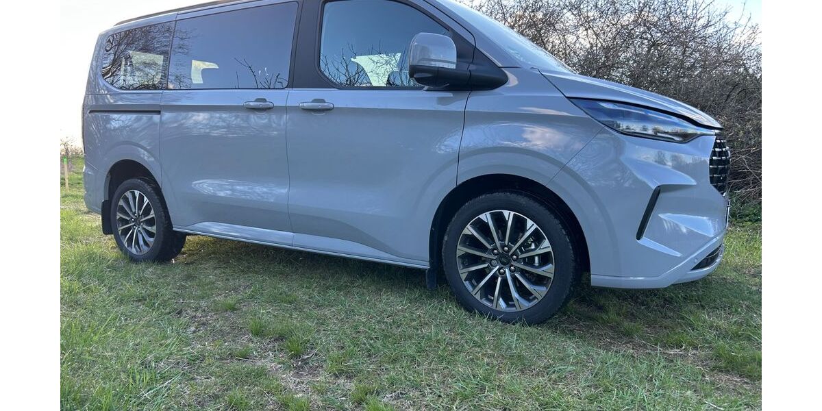 Ford Tourneo Custom 2.300 km 54.090 &euro; Nalbach 66809