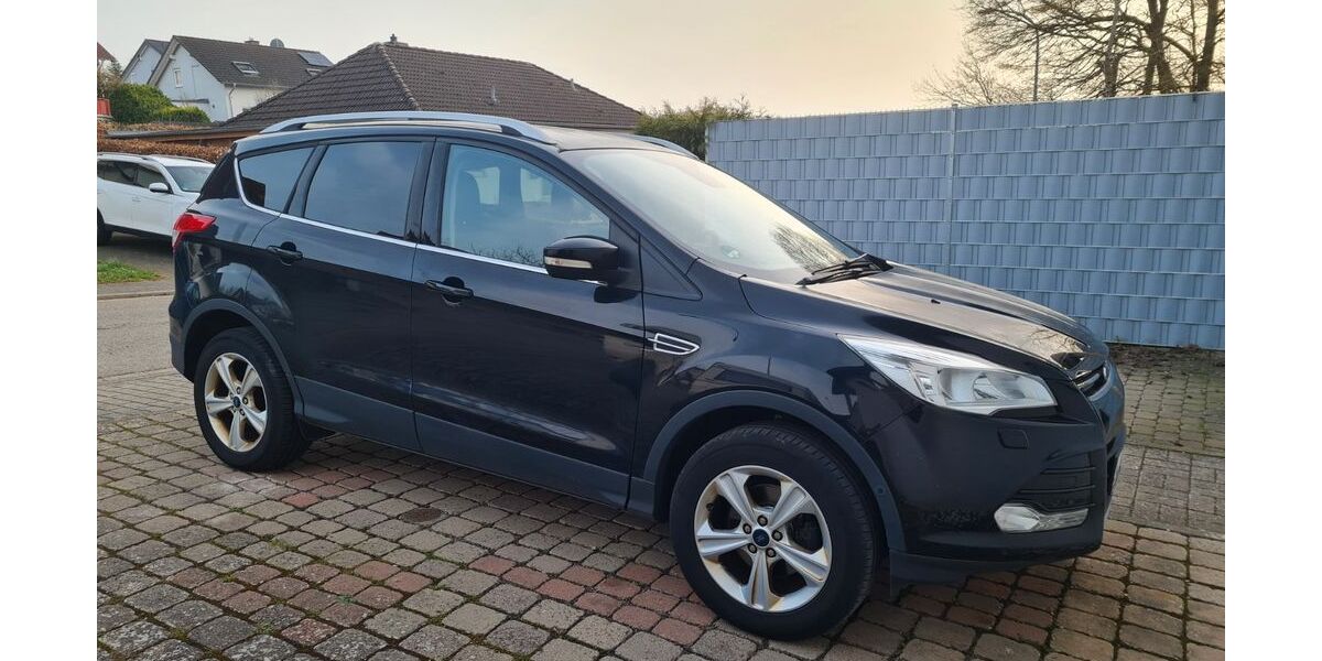 Ford Kuga 129.000 km 7.200 &euro; Mandelbachtal 66399