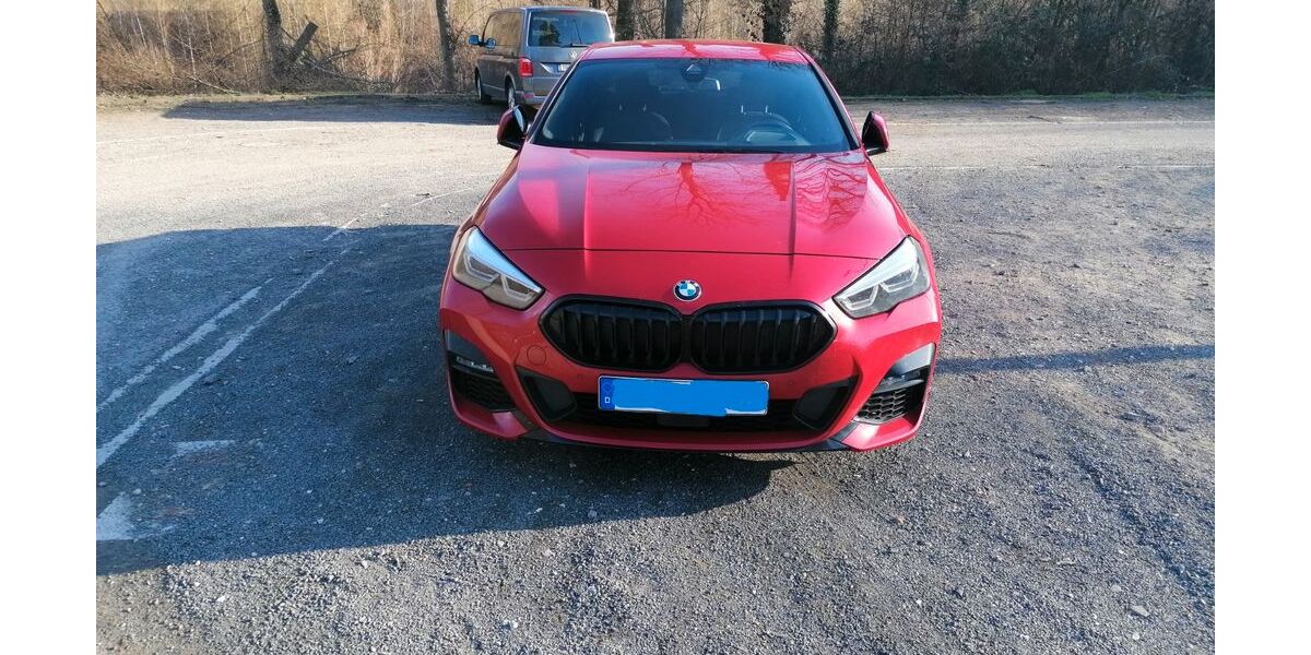 BMW 218 50.000 km 21.333 &euro; Friedrichsthal 66299