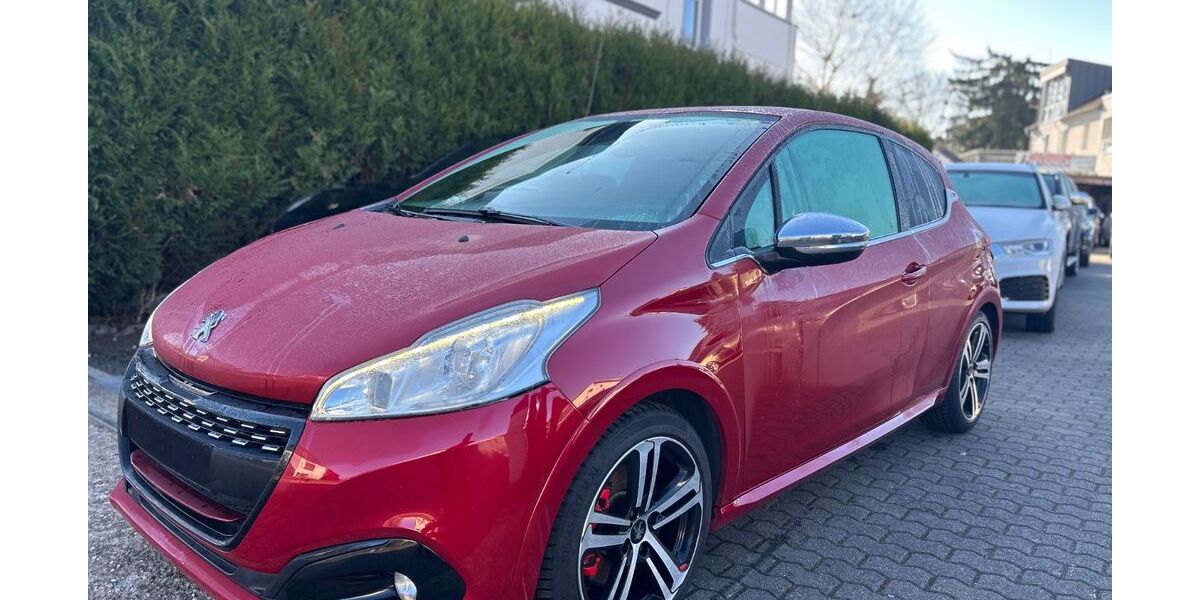 Peugeot 208 176.209 km 7.990 &euro; Saarlouis 66740