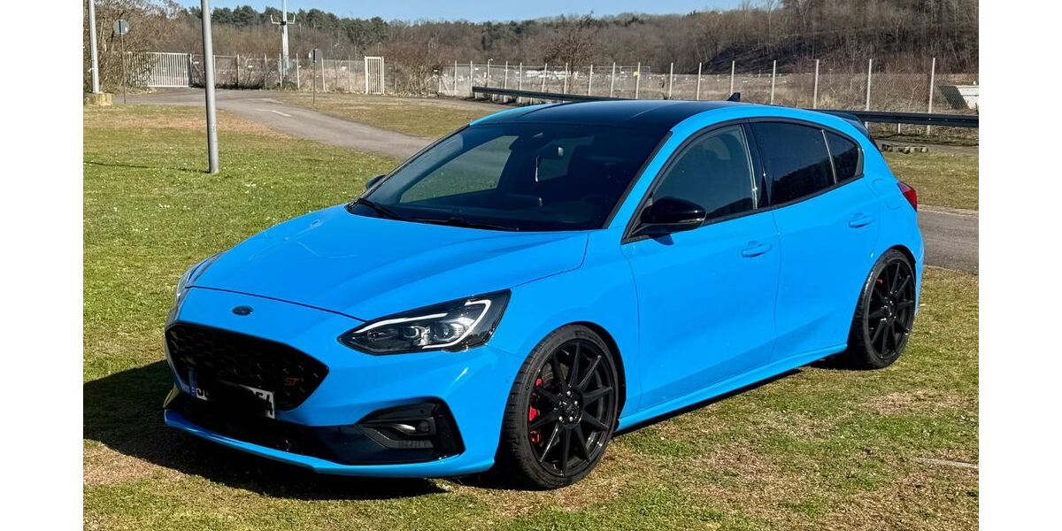 Ford Focus 51.000 km 22.900 &euro; Saarlouis 66740