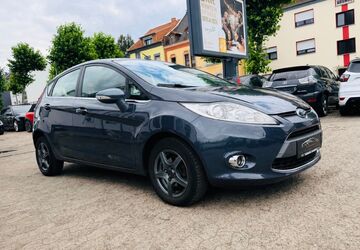 Ford Fiesta 144.000 km 3.900 &euro; Saarbrücken 66115
