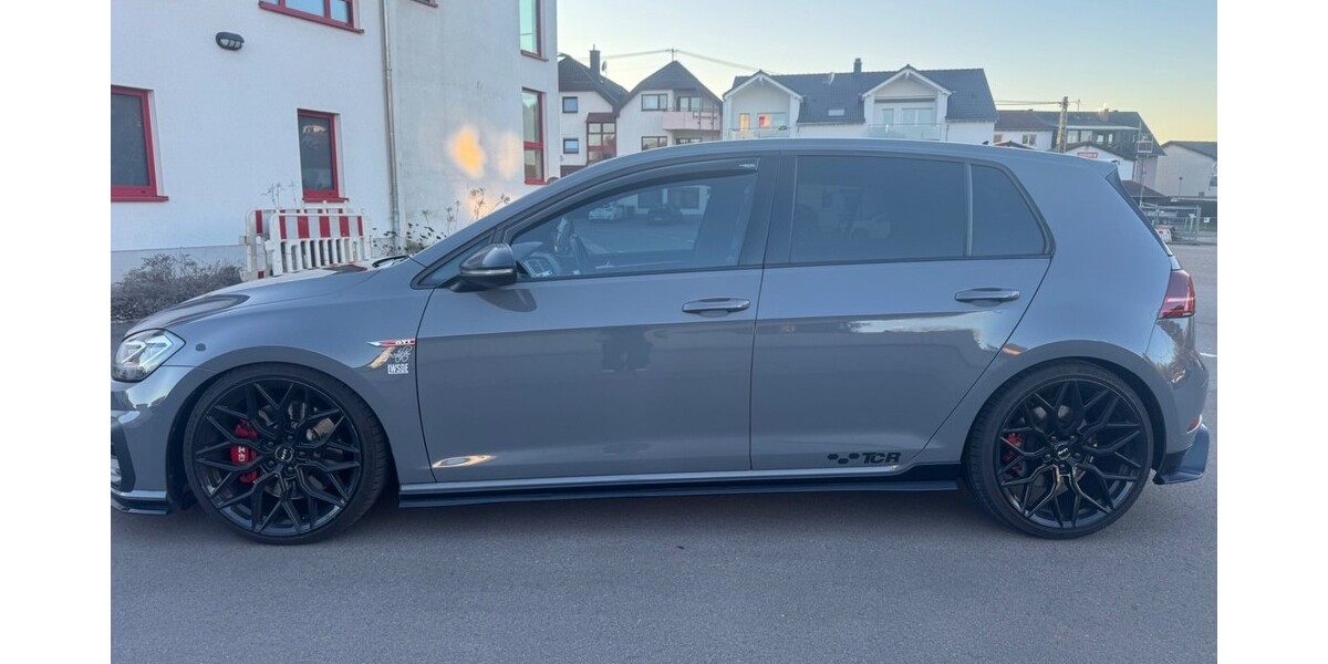 VW Golf 138.000 km 22.000 &euro; Saarwellingen 66793