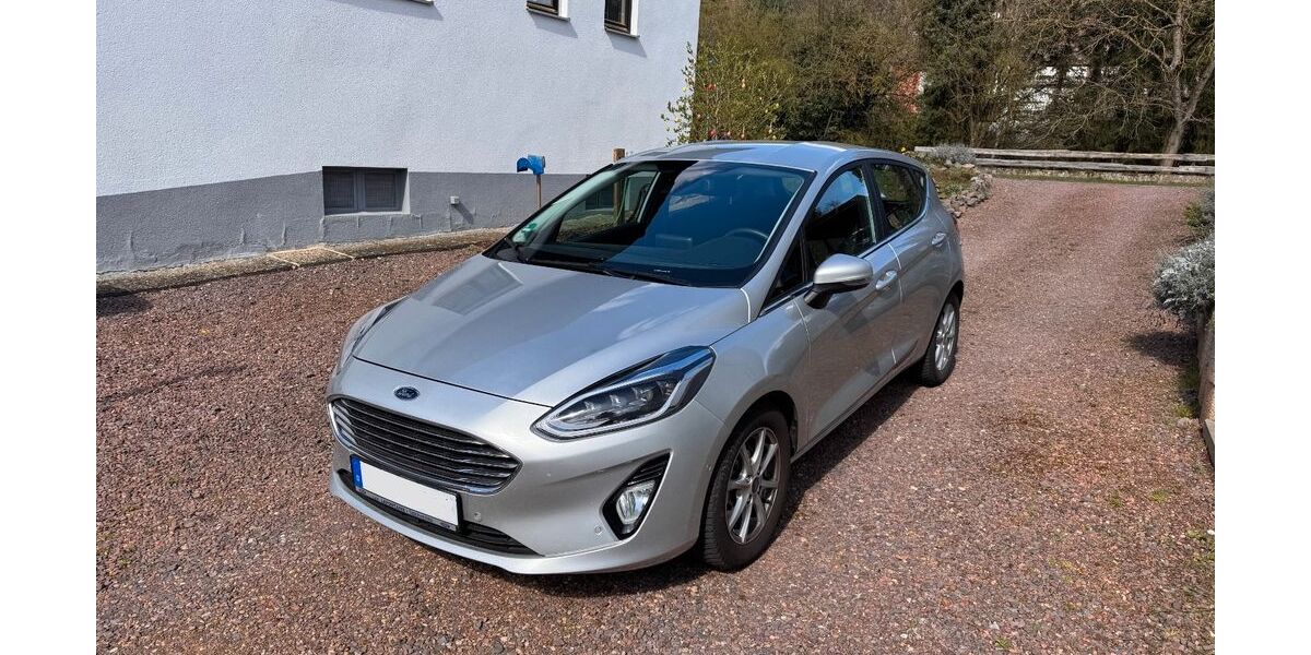 Ford Fiesta 26.000 km 16.800 &euro; Wadgassen 66787