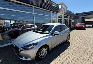 Mazda 2 102.000 km 15.990 &euro; Tholey 66636