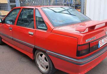 Renault R 21 166.000 km 6.500 &euro; Völklingen 66333