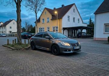 Suzuki Kizashi 99.000 km 9.990 &euro; Kirkel 66459