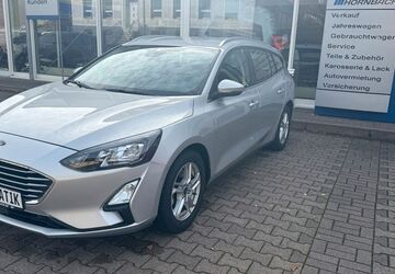 Ford Focus 42.500 km 19.800 &euro; Hornbach 66500
