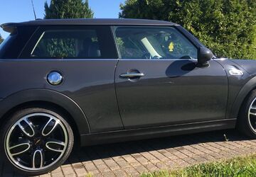 Mini Cooper SD 178.635 km 10.900 &euro; Homburg 66424