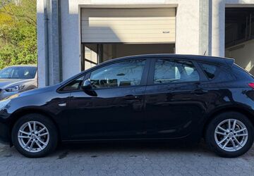 Opel Astra 126.000 km 4.000 &euro; Saarbrücken 66115