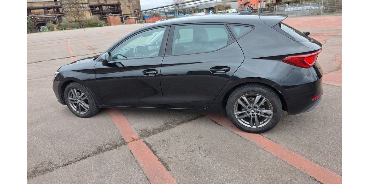 Seat Leon 37.600 km 17.000 &euro; Völklingen 66333