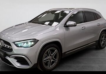 Mercedes-Benz GLA 180 17.055 km 36.220 &euro; Saarbrücken 66117