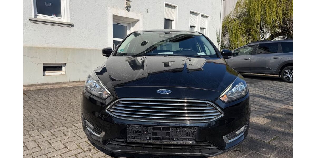 Ford Focus 169.165 km 5.600 &euro; Saarlouis 66740