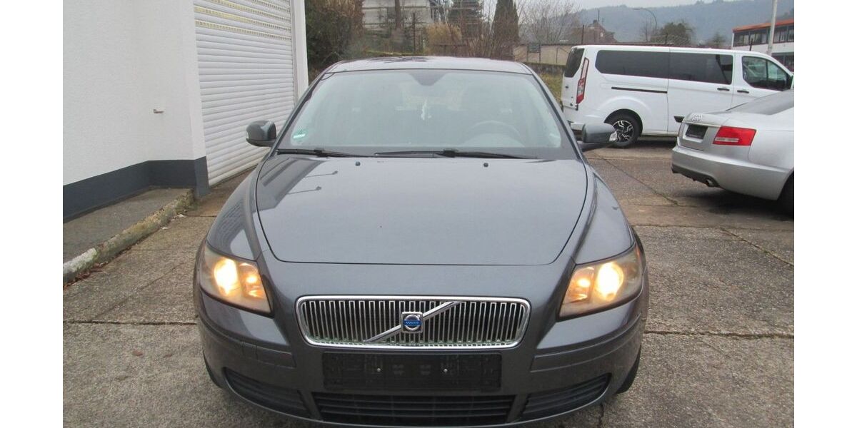 Volvo V50 247.000 km 5.555 &euro; Spiesen-Elversberg 66583