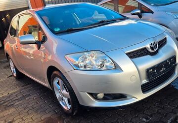 Toyota Auris 208.000 km 2.990 &euro; Saarlouis 66740