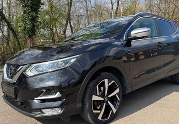 Nissan Qashqai 143.000 km 15.900 &euro; Saarlouis 66740