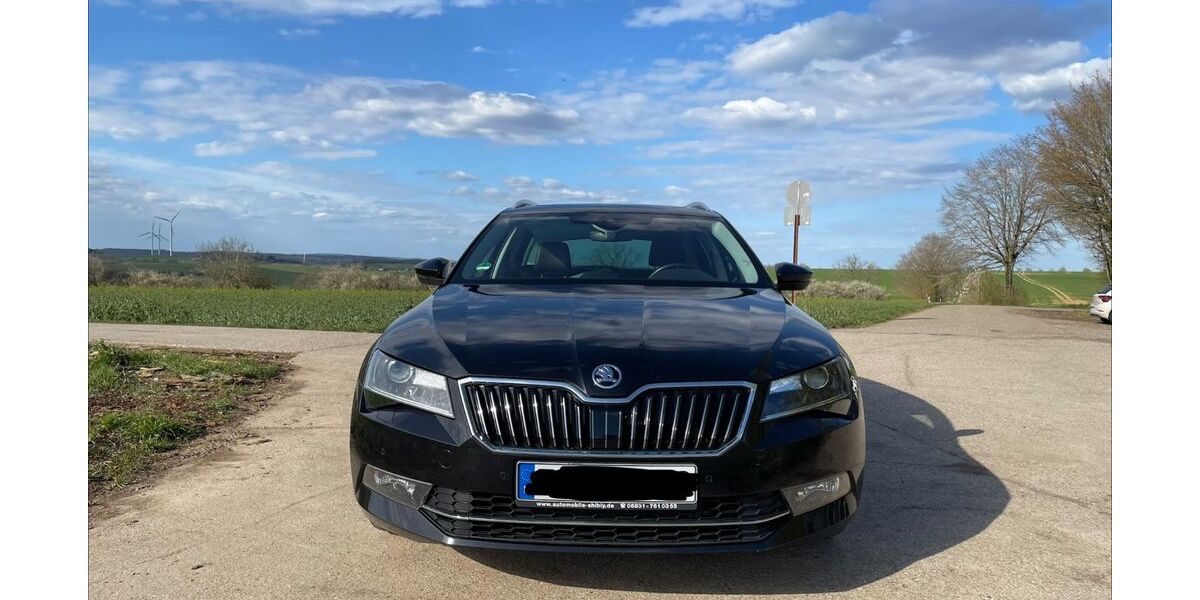 Skoda Superb 158.000 km 15.000 &euro; Zweibrücken 66482