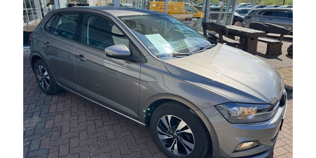 VW Polo 49.588 km 15.990 &euro; Eppelborn-Neububach 66571