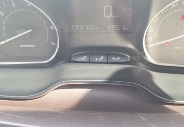 Peugeot 2008 95.000 km 7.900 &euro; Blieskastel 66440