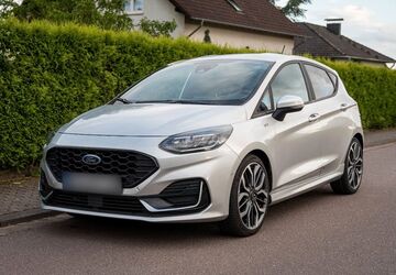 Ford Fiesta 50.172 km 18.750 &euro; Saarwellingen 66793