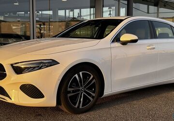 Mercedes-Benz A 180 11.470 km 29.879 &euro; Lebach 66822