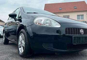 Fiat Grande Punto 143.000 km 2.990 &euro; Saarbrücken 66117
