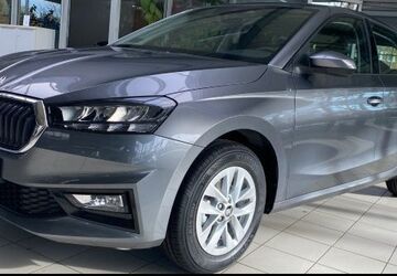 Skoda Fabia 2.500 km 19.490 &euro; Saarbrücken 66130