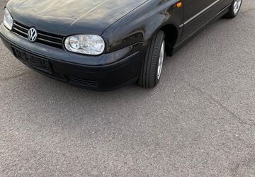 VW Golf 89.135 km 4.300 &euro; Wallerfangen 66798