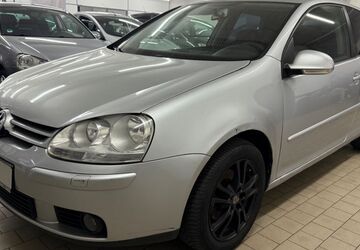 VW Golf 203.000 km 1.290 &euro; Schmelz 66839