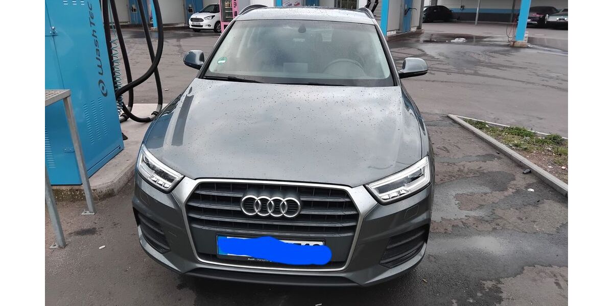 Audi Q3 102.000 km 17.900 &euro; Dillingen 66763