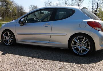 Peugeot 207 99.600 km 5.100 &euro; Lebach 66822