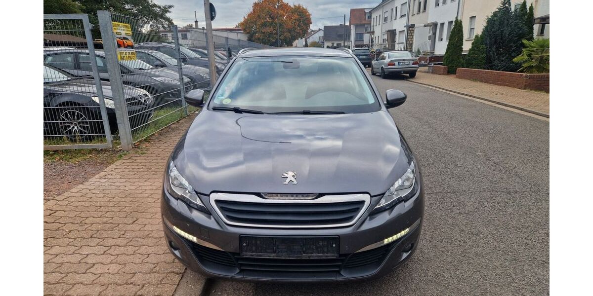 Peugeot 308 223.000 km 3.999 &euro; Saarlouis 66740
