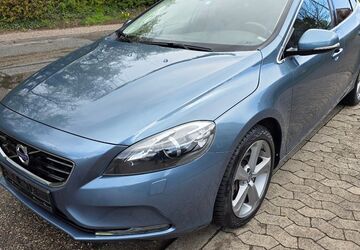 Volvo V40 190.000 km 7.990 &euro; Saarbrücken - Burbach 66115