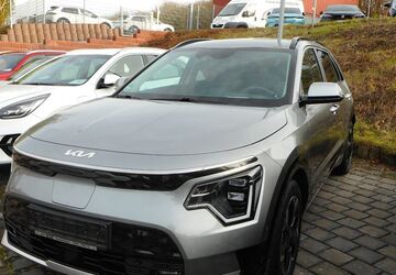 Kia Niro 42.800 km 29.250 &euro; Saarbrücken 66130