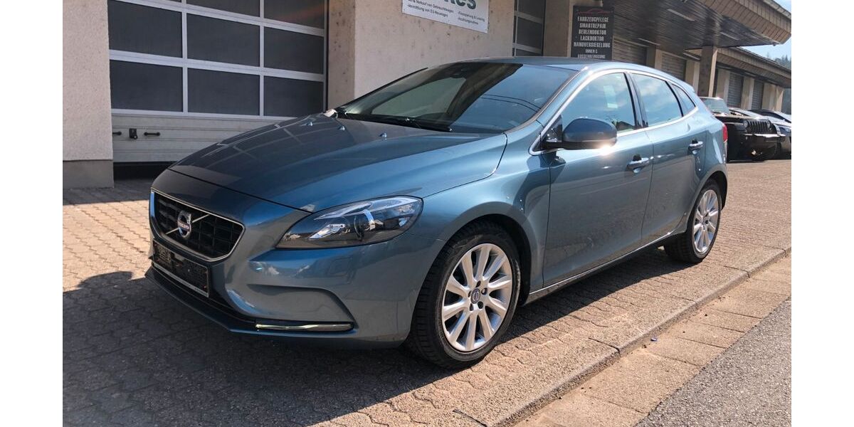 Volvo V40 133.167 km 7.990 &euro; Wadgassen 66787