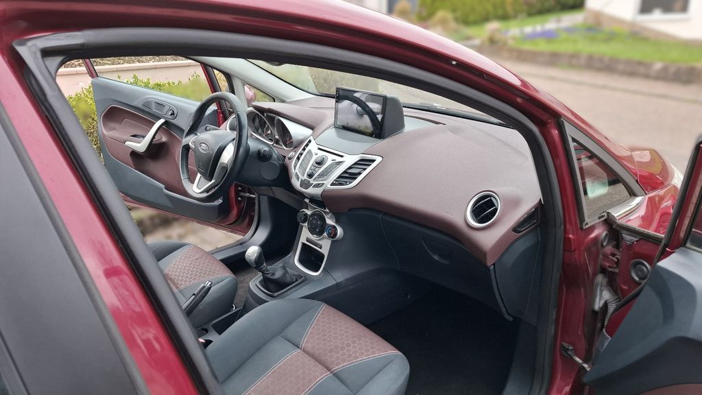 Ford Fiesta 166.400 km 2.950 &euro; Nalbach 66809