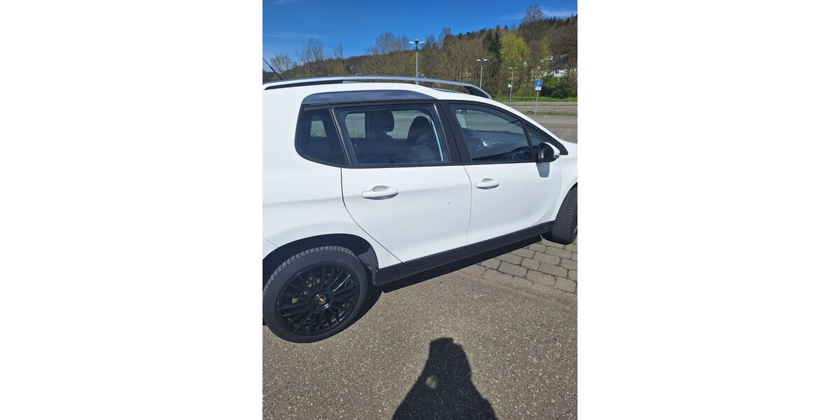 Peugeot 2008 95.000 km 7.900 &euro; Blieskastel 66440