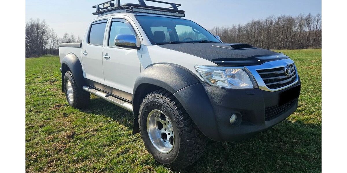 Toyota Hilux 191.000 km 18.000 &euro; Saarbrücken 66128