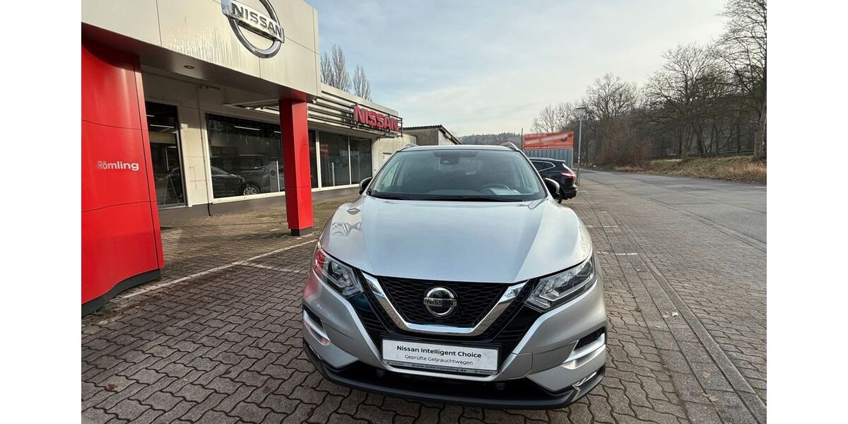 Nissan Qashqai 98.000 km 15.490 &euro; Zweibrücken 66482