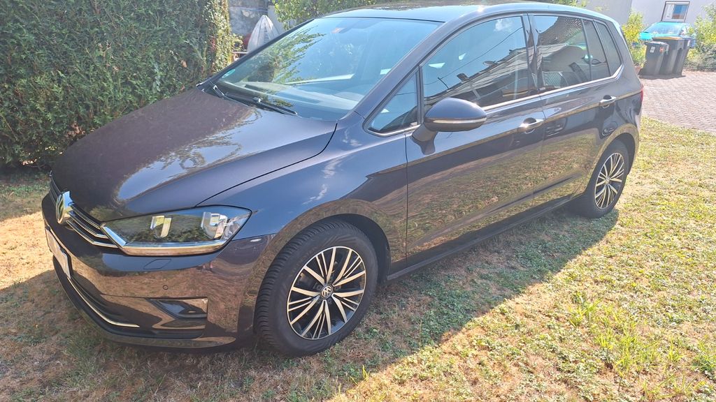 VW Golf Sportsvan 97.500 km 11.900 &euro; Saarbrücken 66131