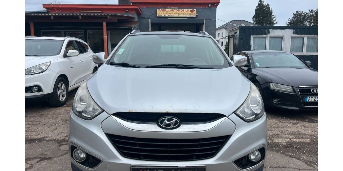 Hyundai ix35 246.000 km 4.250 &euro; Saarwellingen 66793