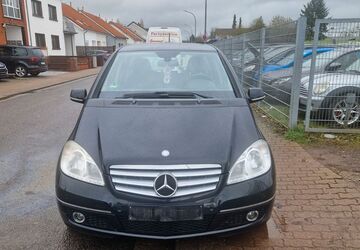 Mercedes-Benz A 180 201.000 km 2.800 &euro; Saarlouis 66740
