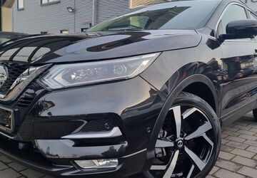 Nissan Qashqai 12.106 km 17.700 &euro; Nalbach 66809