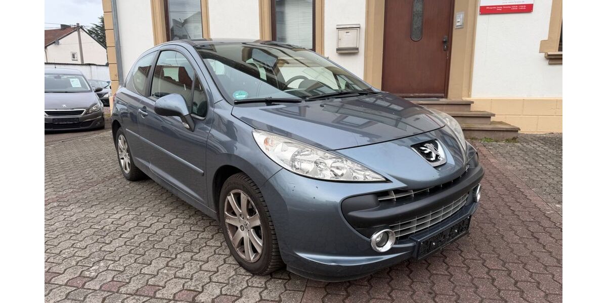 Peugeot 207 129.000 km 5.299 &euro; Saarlouis 66740