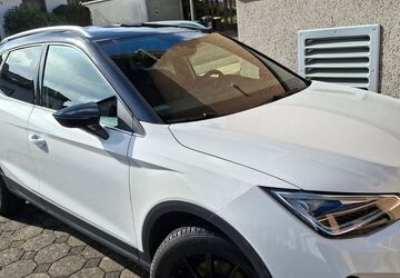 Seat Arona 11.137 km 21.990 &euro; Theley 66636