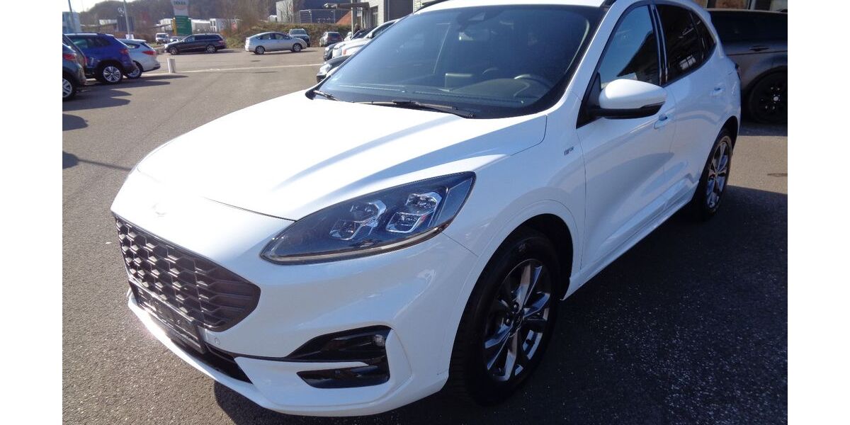 Ford Kuga 94.000 km 22.999 &euro; Lebach 66822