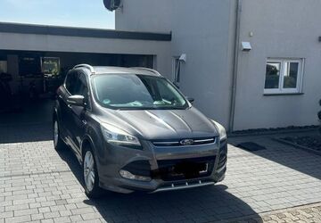 Ford Kuga 192.000 km 7.899 &euro; Nalbach 66809