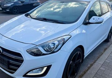 Hyundai i30 120.796 km 9.990 &euro; Saarbrücken Dudweiler 66125